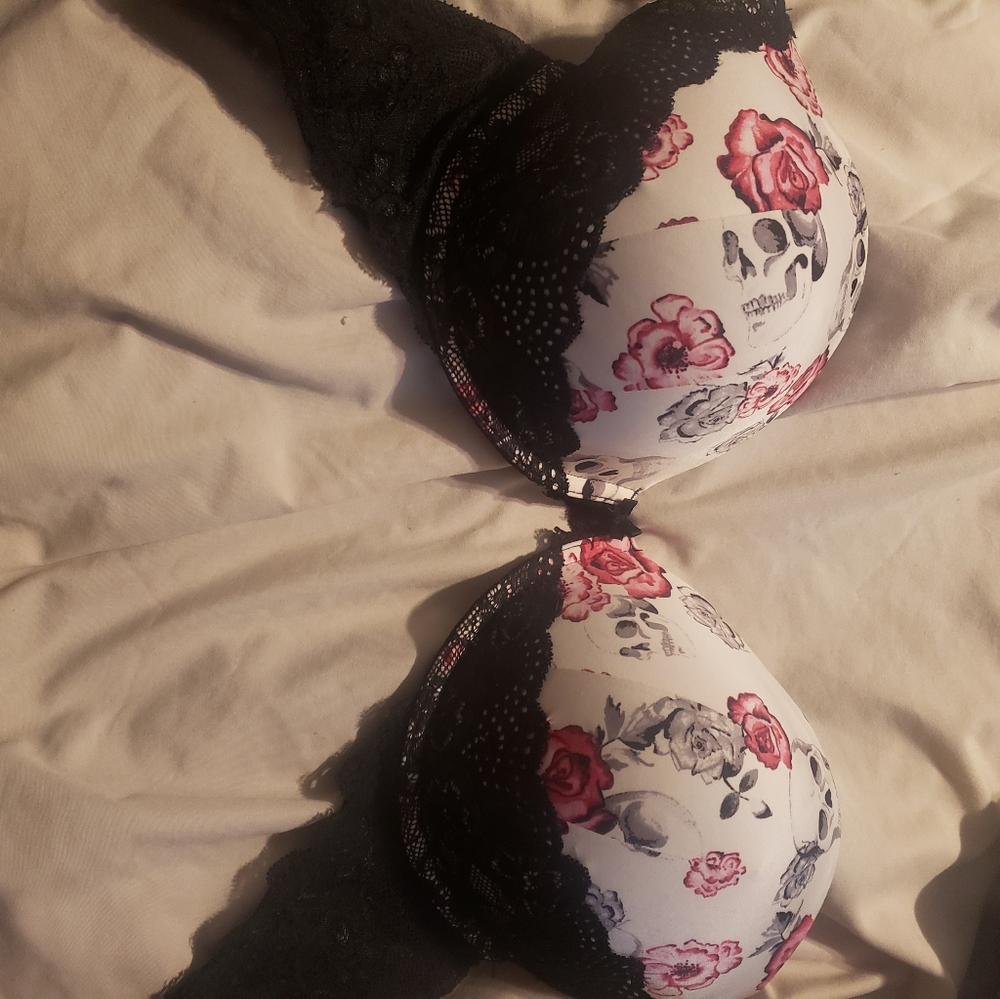 Bra Skull and Rose